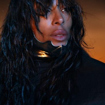 Loreen veröffentlicht mit “Coming Close” den finalen Vorboten zu ihrem neuen Album “WildFire”