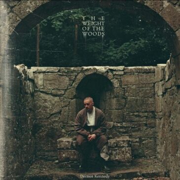 Dermot Kennedy veröffentlicht heute sein neues Album “The Weight Of The Woods”