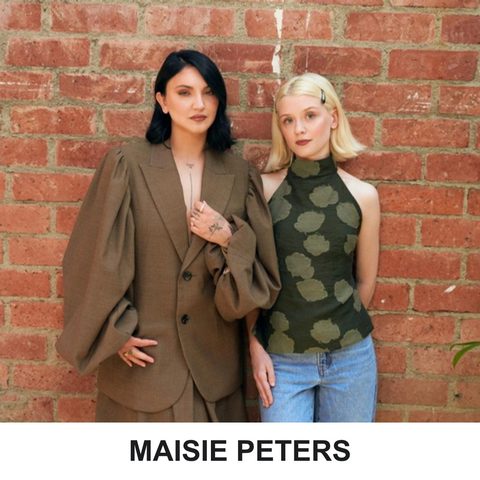 Maisie Peters veröffentlicht ihre neue Single „Kingmaker“ (with Julia Michaels)