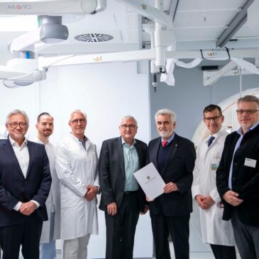 Innovative Großgeräte: Minister Willingmann und Richter überreichen Förderbescheide an Universitätsmedizin Magdeburg