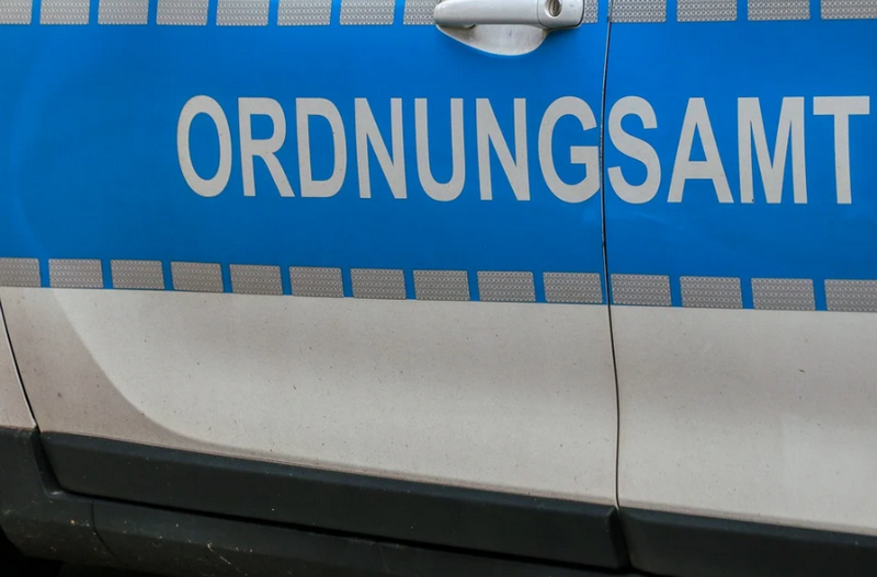 Ordnungsamt führt Schulwegsicherungen durch – Schutz für Grundschulkinder in Magdeburg