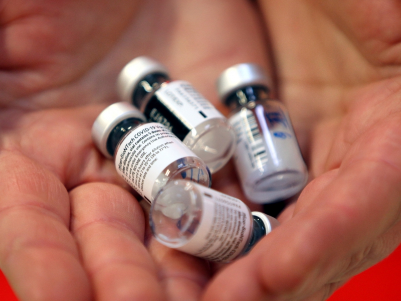 Gesundheits-ministerium begrenzt Auslieferung von Biontech-Impfstoff