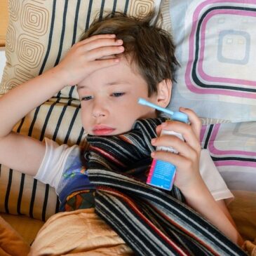 Apothekertipp: Das hilft Kindern bei Halsschmerzen