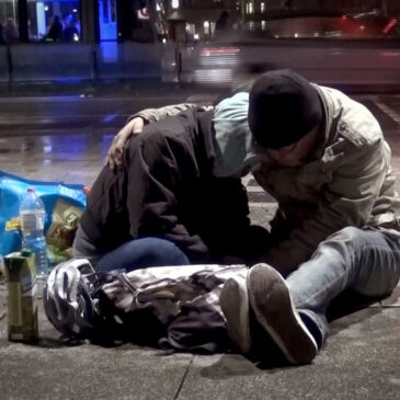 „Betteln, Saufen, Sterben – Nie wieder Alkohol?“: MDR-Reportage gewährt Einblick in die Obdachlosenszene am Leipziger Hauptbahnhof