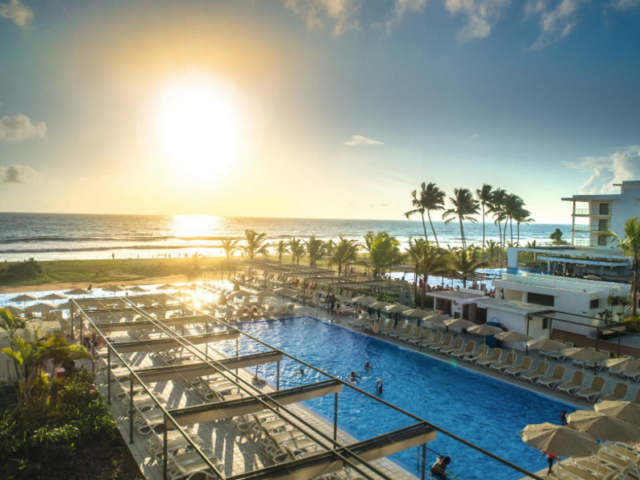 RIU reaktiviert ihr vollständiges Angebot mit der Wiedereröffnung des Hotels Riu Sri Lanka