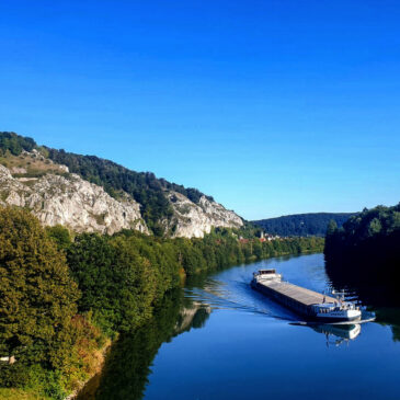 Flusswelten erleben – Bei einer Tour auf dem Fünf-Flüsse-Radweg im Bayerischen Jura taucht man in die Sinneswelt am Wasser ein