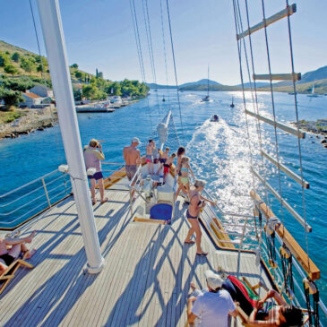 Urlaubsglück mit Mee(h)rwert – Kroatien-Kreuzfahrten bieten einen abwechslungsreichen Mix aus Badespaß, Aktivprogramm und FKK