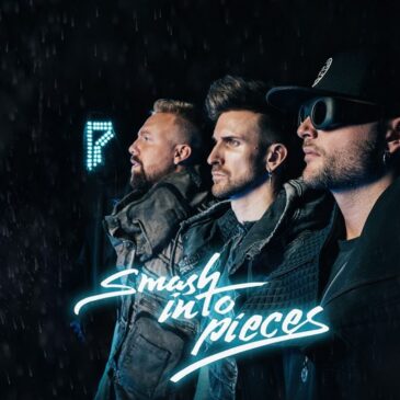 VANGUARD – Neue Smash Into Pieces Single