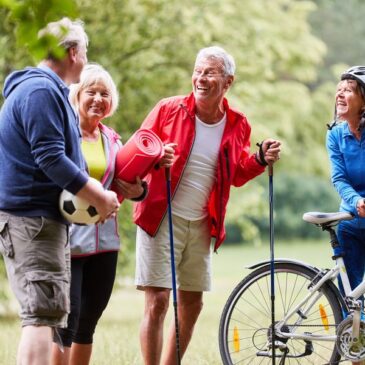 Die besten Sportarten für Senioren / Wie man seine Gelenke bis ins hohe Alter fit und mobil halten kann