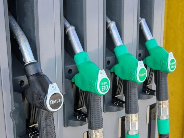 Aktuelle Preissteigerungen für Kraftstoffe höher als in den Krisen der vergangenen Jahrzehnte