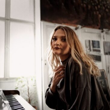 Musikerin revelle veröffentlicht ihre neue Single „kein ja, kein nein“