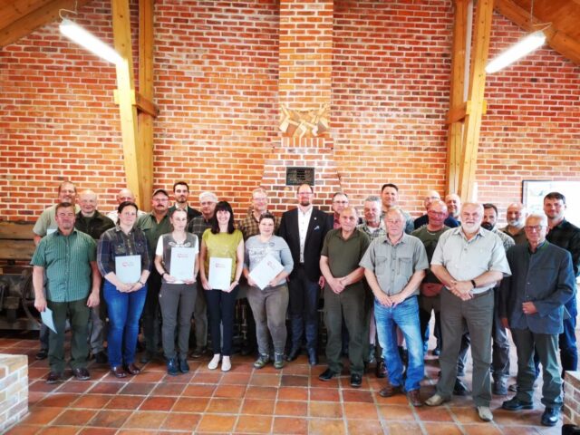 Landrat beruft Jägerprüfungs-kommission des Landkreises Börde