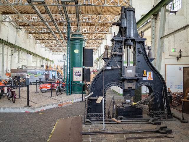 Ausflugstipp: Historische Drucktechnik und japanische Schwert-Kampfkunst im Magdeburger Technikmuseum