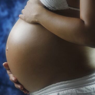 Internationaler Tag der Frauengesundheit am 28. Mai / Barmer fordert bessere Versorgung bei der Geburt