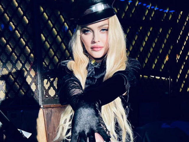 Aus „Frozen“ wird „Frozen on Fire“: Madonna mit einer neuen Version ihres Klassikersongs