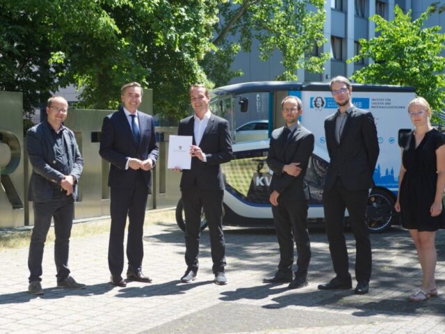 Wissenschafts-ministerium unterstützt Entwicklung autonomer Mikromobile an Universität Magdeburg