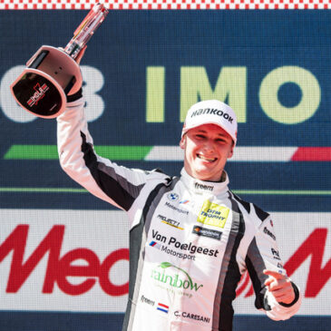 Premierensieg in Imola: Niederländer Colin Caresani triumphiert erstmals in der DTM Trophy