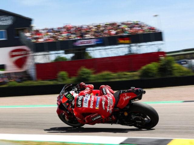 Rekordverdächtig: Francesco Bagnaia eröffnet MotoGP-Spektakel am Sachsenring mit Bestzeit