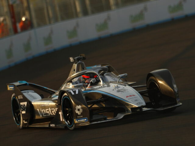 Mercedes-EQ Formel E Team stellt sich der Hitze von Marrakesch