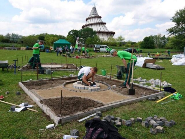 Ausflugstipp: Bester Landschaftsgärtner-Azubi Sachsen-Anhalts wird im Elbauenpark gekürt