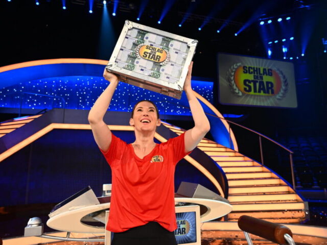 Moderatorin Jeannine Michaelsen gewinnt „Schlag den Star“