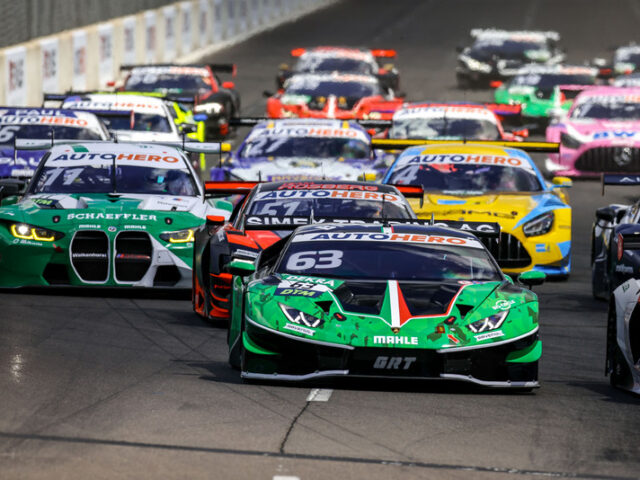 Hohe Temperaturen, heißer Rennsport, DTM: Mirko Bortolotti und Lamborghini peilen beim Heimrennen in Imola den ersten Sieg an