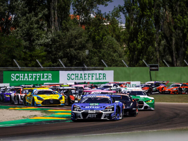 Spektakel in Imola: Youngster Feller holt sich ersten DTM-Sieg