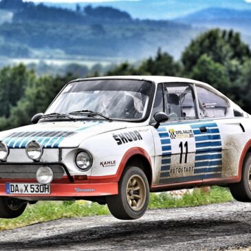 Matthias Kahle mit legendärem ŠKODA 130 RS beim Eifel Rallye Festival am Start