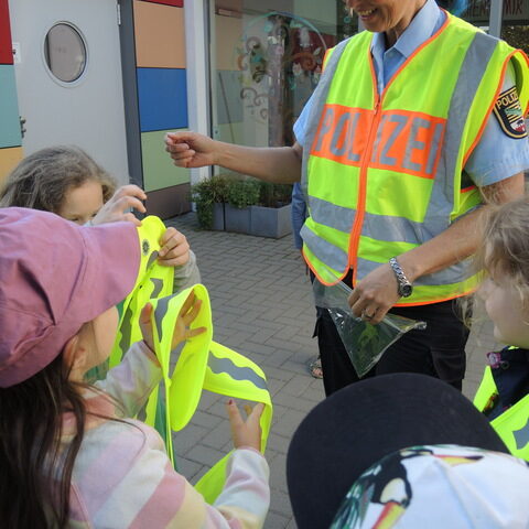 Fahrradprüfungen an Magdeburger Grundschulen