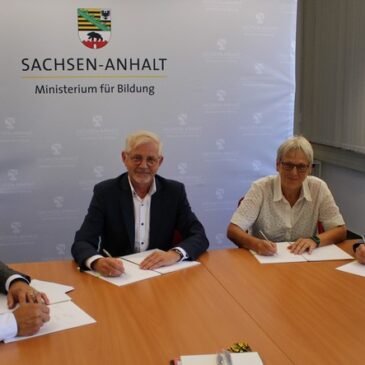 Kooperations-vereinbarung zum Modellprojekt „Kommunales Bildungsmanagement“ unterzeichnet