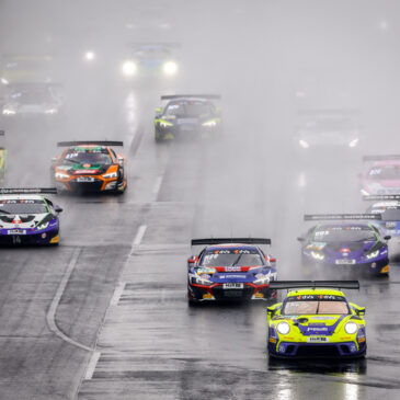 ADAC GT Masters: Das Porsche-Duo Engelhart/Güven bleibt im Regen cool