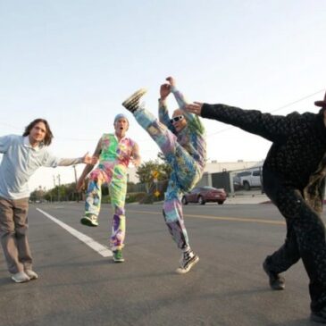 Red Hot Chili Peppers veröffentlichen ihre neue Single „Tippa My Tongue“