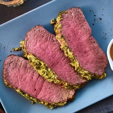 Ein tolles Rezept für ein klassisches Roastbeef mit Kräuter-Senf-Kruste