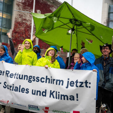 #SolidarischerHerbst: Deutschlandweit demonstrieren 24.000 Menschen für soziale Sicherheit und gegen fossile Abhängigkeit