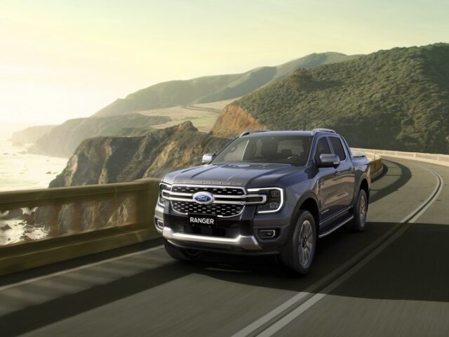 Ford Ranger der neuen Generation ist ab sofort auch als besonders luxuriöse „Platinum“-Variante bestellbar