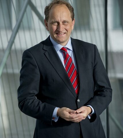 FDP-Politiker Graf Lambsdorff sieht Russland beim G20-Treffen isoliert und blamiert