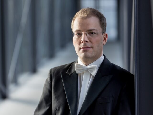 MDR-Rundfunkchor und Philipp Ahmann verlängern Zusammenarbeit