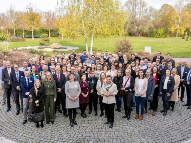 Erstmals Zukunftstage für neu eingestellte Richterinnen und Richter / Ministerin Weidinger empfängt Juristen in Halberstadt