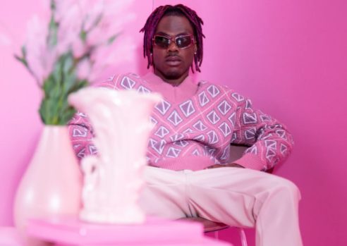 CKay und sein Musikvideo zu „Mmadu“
