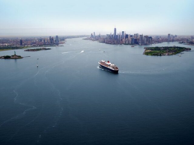 Magische Momente: Transatlantik-Passage von Europa nach New York auf der Königin der Meere