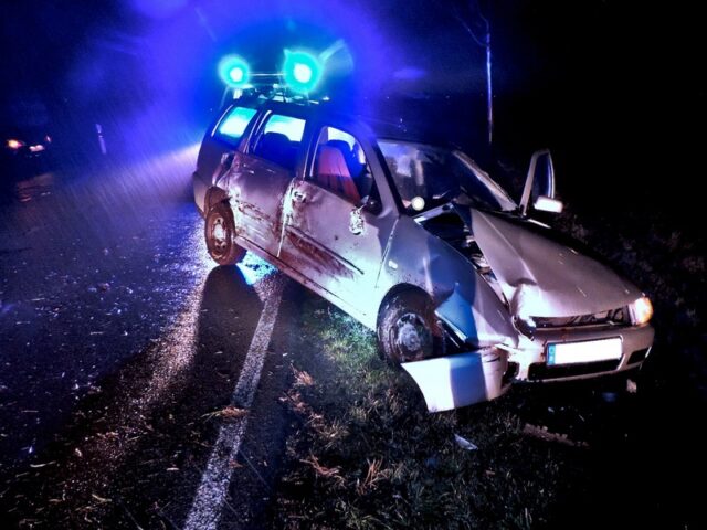 Alkoholisiert von Fahrbahn abgekommen