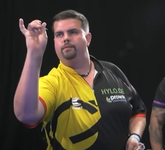 Darts-WM Live mit Gabriel Clemens: Achtelfinale (SPORT1 13:30 – 17:30 Uhr & 20:00 – 00:00 Uhr)