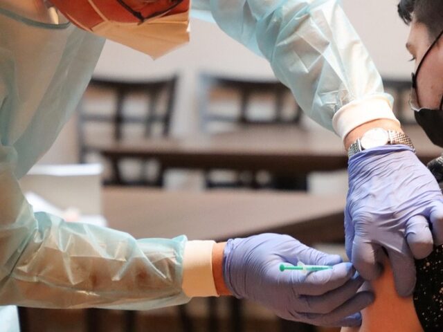 Öffentliche Impfstellen schließen zum Jahresende – Ärzteschaft gewährleistet Impfangebote