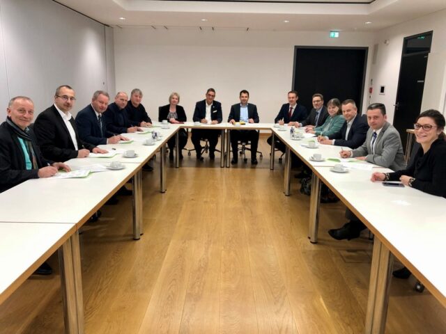 Besondere Einsätze von Freiwilligen Feuerwehren / Landkreis Börde sowie Städte und Gemeinden regeln Kostenersatz per Vereinbarung