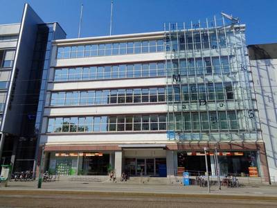 „Die höflichen Post- und Paketboten“ in der Stadtbibliothek Magdeburg