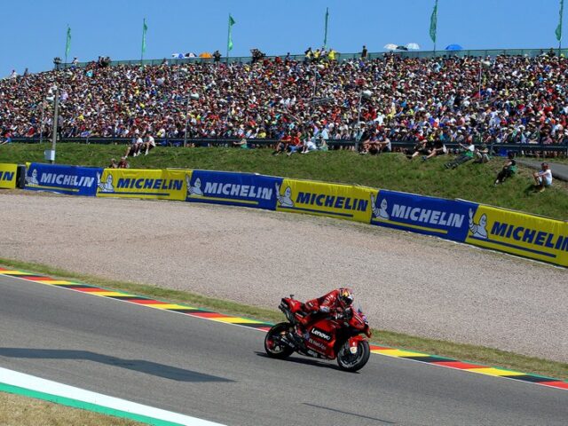Schnell noch Schnäppchen schlagen – nur bis Ende Januar gibt es vergünstigte Tickets für die MotoGP am Sachsenring