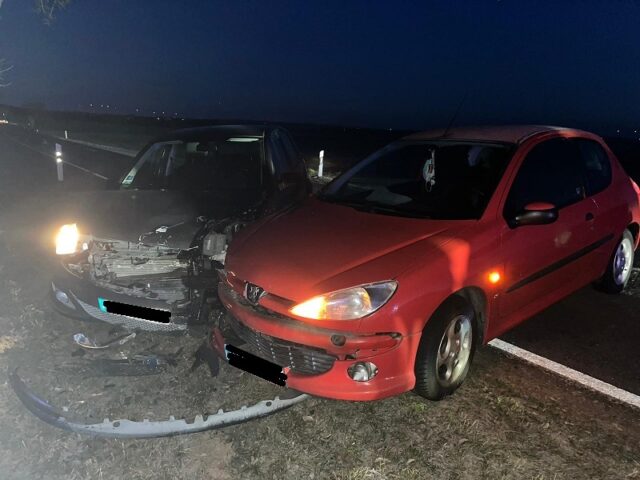 Heute auf der L77: 20-Jährige verliert die Kontrolle über ihr Auto