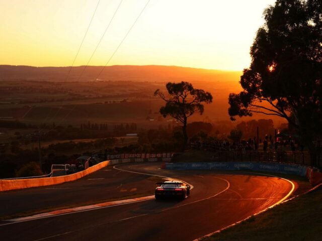 Zwei Klassensiege für Kundenteams von Audi Sport bei den 12 Stunden Bathurst