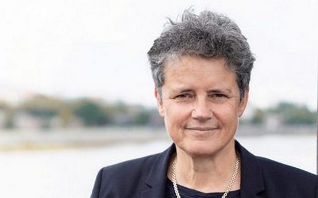 Ministerin Hüskens ernennt neue Präsidentin des Landesamtes für Vermessung und Geoinformation