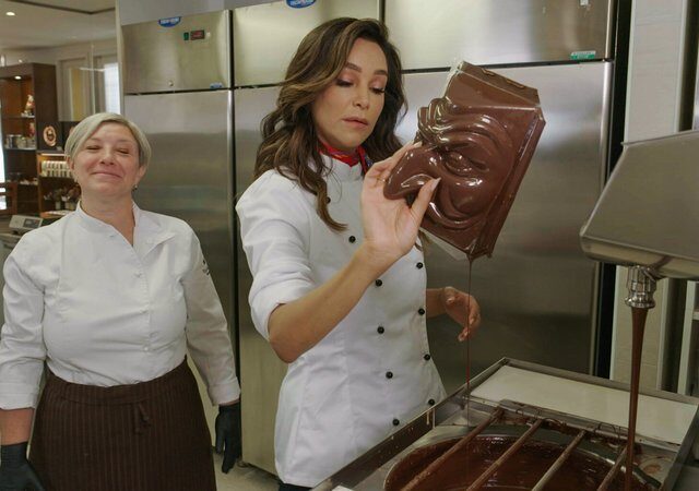 Spät, aber dennoch: Verona Pooth macht am Dienstag auf ProSieben ihren ersten Abschluss